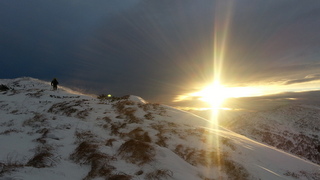 Lav desembersol
