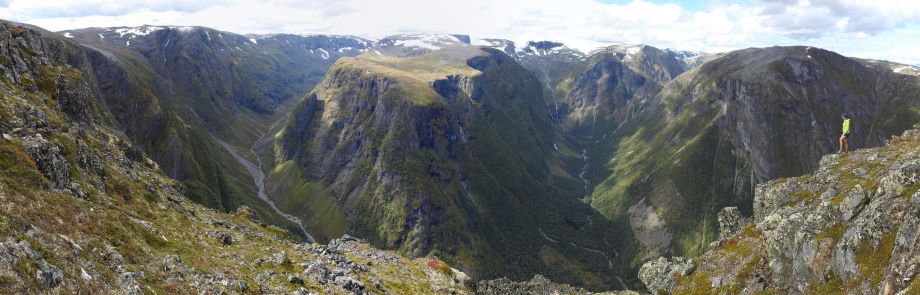 Litt av en utsikt fra Nonhaugfjellet