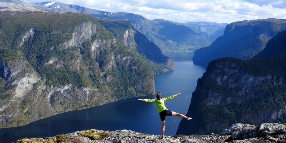 Høyt over fjorden